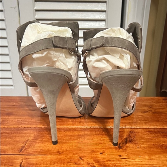 Stuart Weitzman Taupe Heeled Sandals - Picture 3 of 5